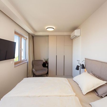 D-Apartment - With Garage And Balcony Zadar Extérieur photo