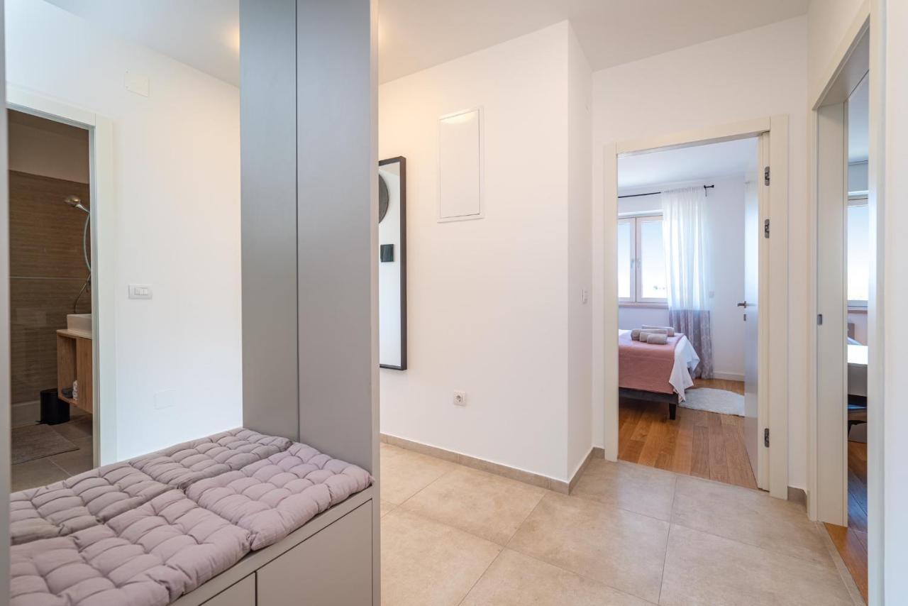 D-Apartment - With Garage And Balcony Zadar Extérieur photo