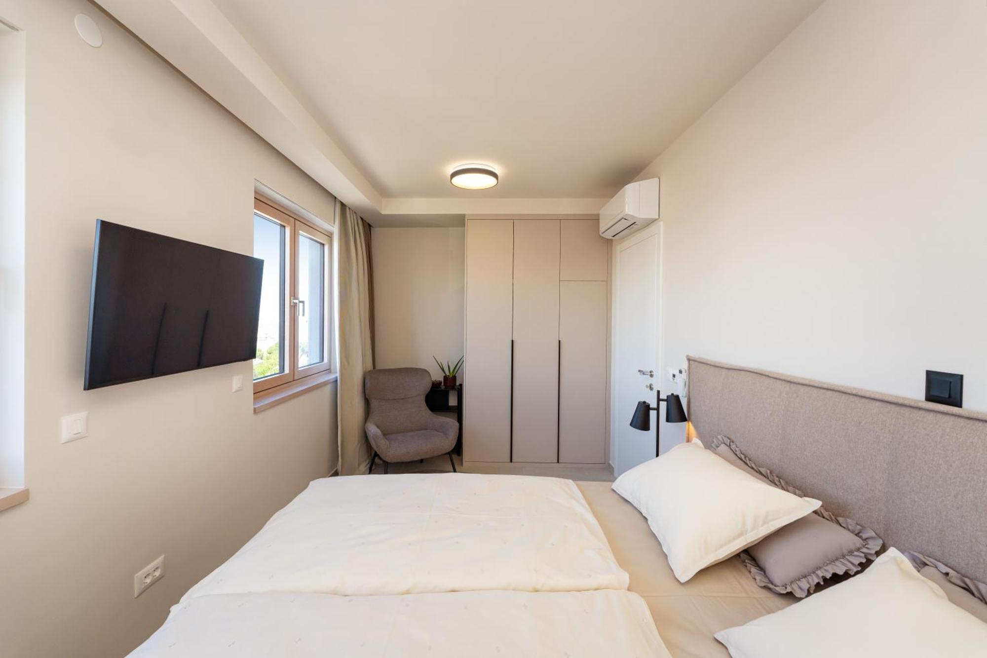 D-Apartment - With Garage And Balcony Zadar Extérieur photo