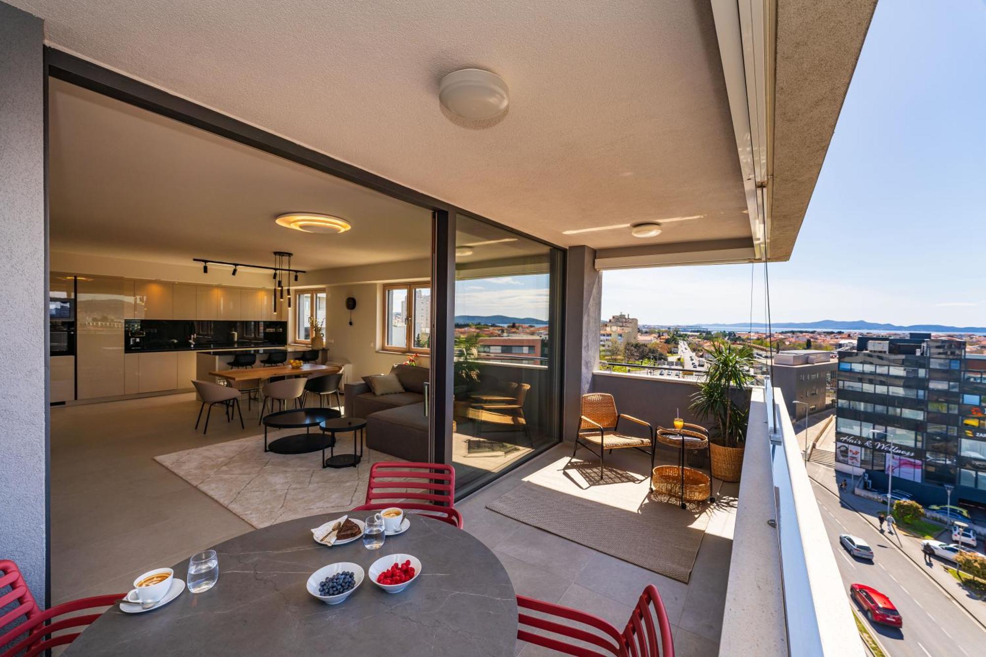 D-Apartment - With Garage And Balcony Zadar Extérieur photo